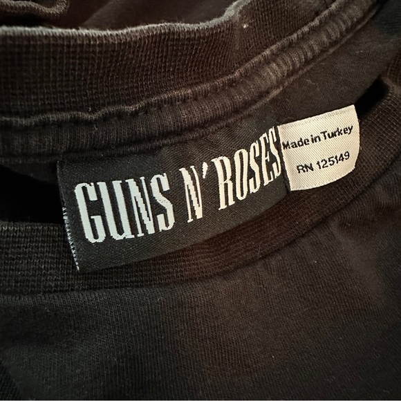 Guns N’ Roses 1987 UK Tour Tee | 2016 Official Reprint Band Shirt - Picture 10 of 10